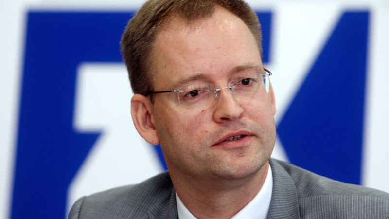 FKTK vadītājs: baumas vairs neizraisītu tik lielu naudas aizplūšanu no bankas