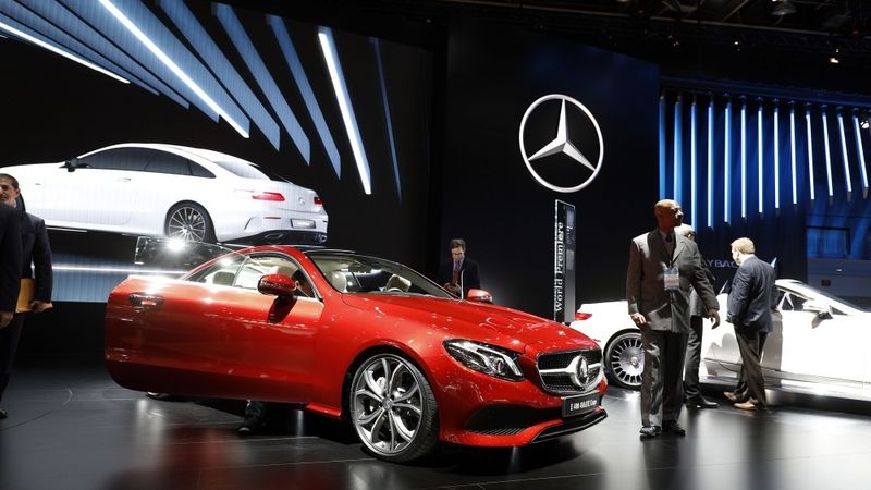 Mercedes-Benz pērn saglabājis lielākā luksusa automašīnu ražotāja statusu