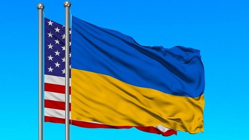 Tramps aptur militāro palīdzību Ukrainai