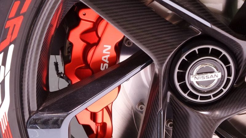 Nissan pārdod visu sev piederošo Daimler akciju daļu