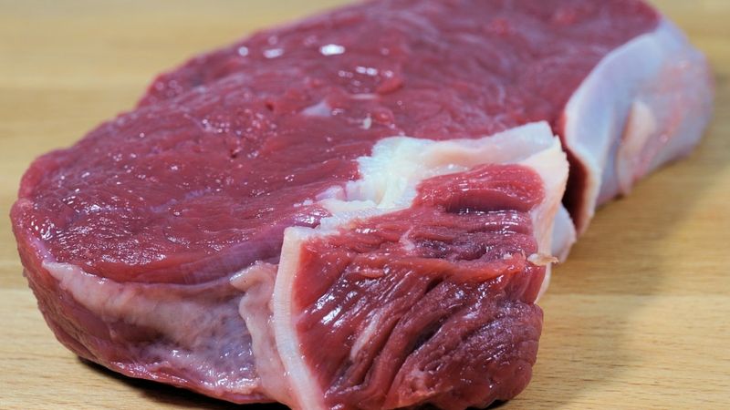 Liellopu gaļas cenu līmenis Latvijā - otrs zemākais ES
