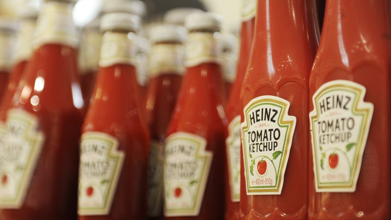 Papildināta - Pēc Heinz pārpirkšanas darījuma McDonald's atsakās no tā kečupa