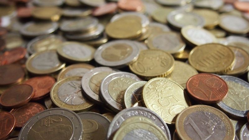 Kredītbrīvdienas piešķirtas vairāk nekā 10,5 tūkstošiem nebanku aizdevēju klientu