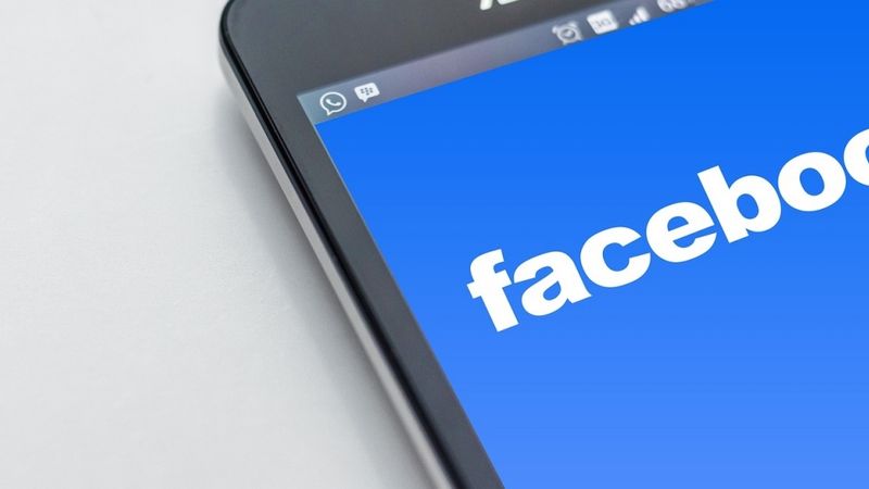 ASV centrālās bankas vadītājs pauž bažas par Facebook veidoto kriptovalūtu