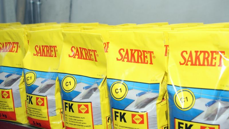 Investēs astoņus miljonus eiro Sakret rūpnīcā Krievijā