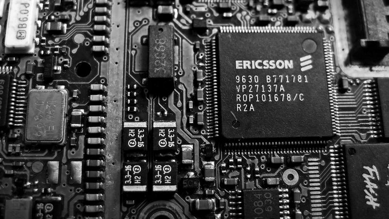 Ericsson noslēdz visu laiku vērienīgāko darījumu