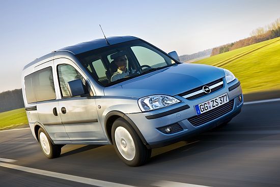 Opel Combo - ekonomisks, praktisks un drošs ieguldījums