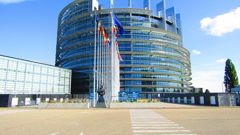 Nākamajā EP sastāvā Latvijai būs par vienu deputātu vietu vairāk