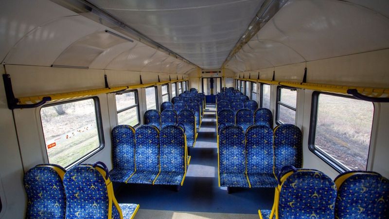 Pasažieru vilciens maijā Patentu valdē reģistrējis preču zīmes Vivi Latvija un Vivi