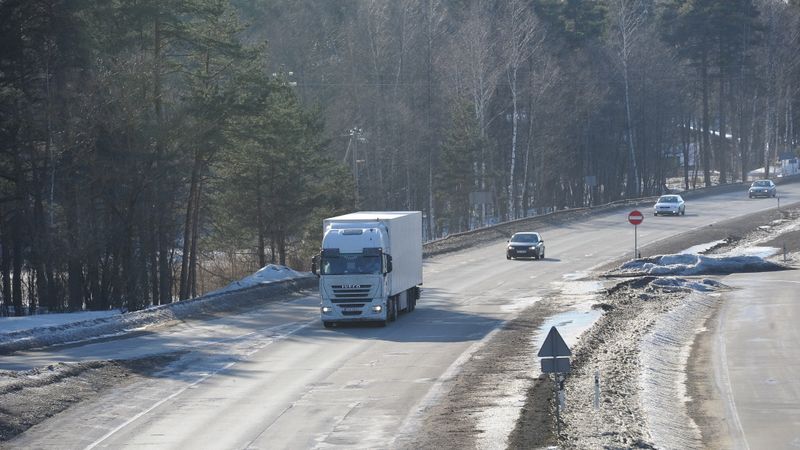 Liek sprunguļus riteņos autoremonta nozarē