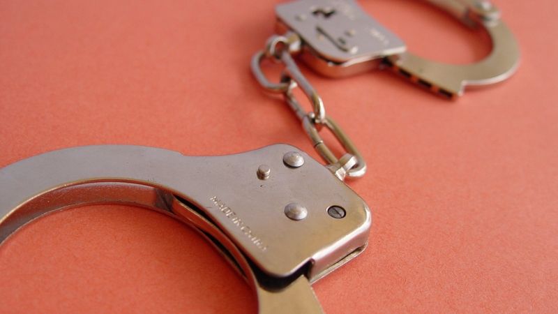 Policija veic kratīšanas dažādās vietās Latvijā