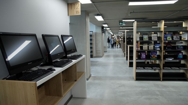 Swedbank kredītus studentiem plāno sākt izsniegt augusta vidū