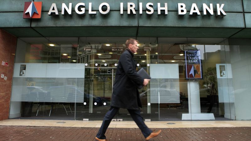 Anglo Irish Bank baņķieri 2008. gada krīzes laikā Īrijas valdību vazājuši aiz deguna