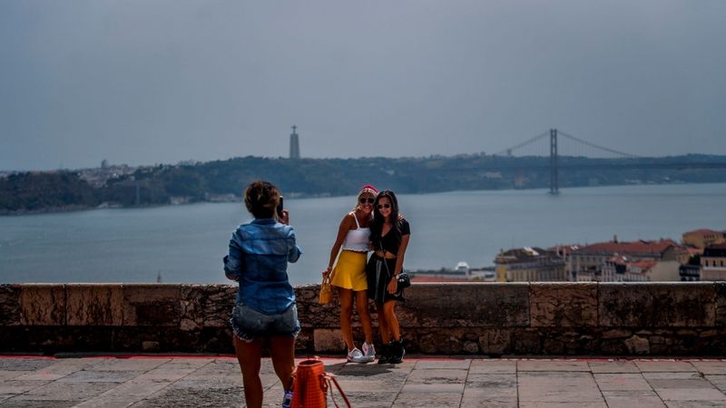 Portugāles ekonomika otrajā ceturksnī nonākusi recesijā