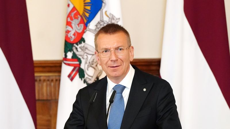 Rinkēvičs vēl mēģinās panākt plašu jauno valdības koalīciju