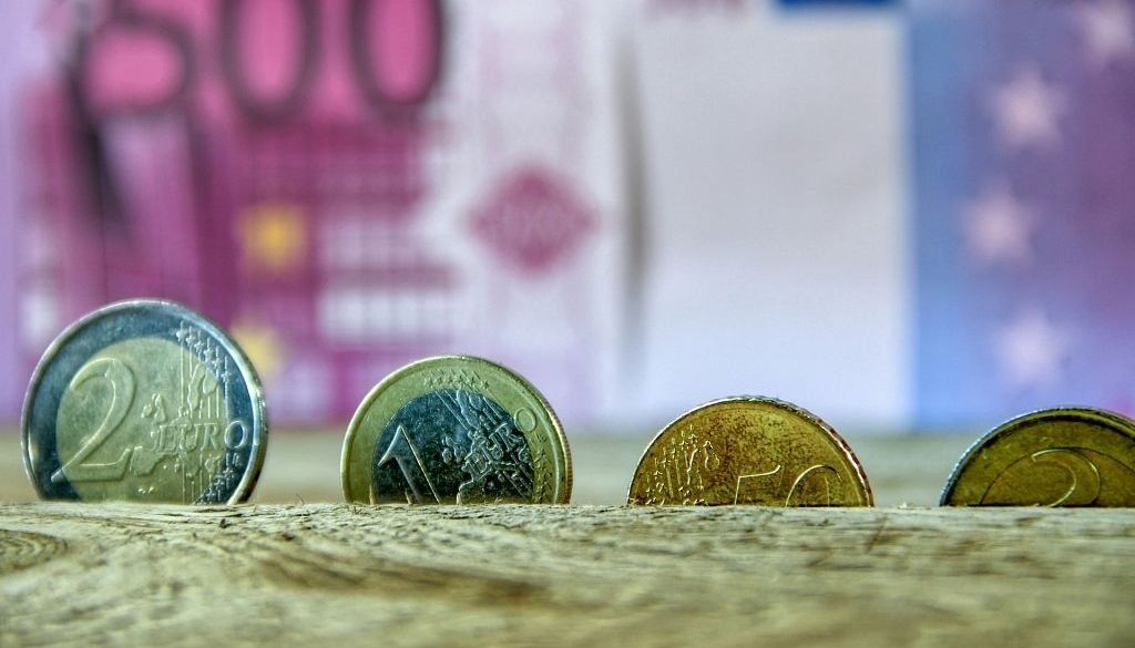 SVF nedaudz uzlabo pasaules ekonomikas izaugsmes prognozi šim gadam