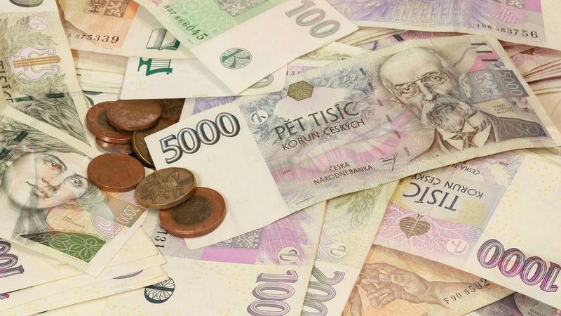 Bankām būs jāvienādo maksa pārskaitījumiem uz ES valstīm