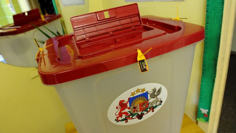 Papildināts - Sāk kriminālprocesu par iespējamo balsu pirkšanu Vidzemes pusē; iedzīvotāji ziņo par naudas piedāvāšanu