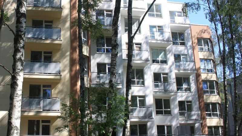 Papildināts - Pēc 100 tūkstošu investīcijām uzsāk dzīvokļu tirdzniecību Progresa ielā 3