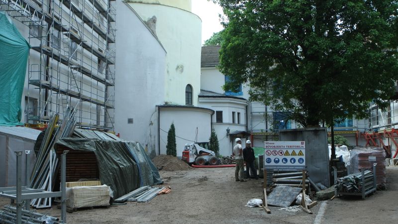 Rīgas pils Priekšpilī pabeidz demontāžas darbus