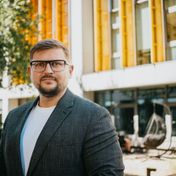 Ražošana atkopjas, taču energoresursu cenas turpina virzīt inflāciju