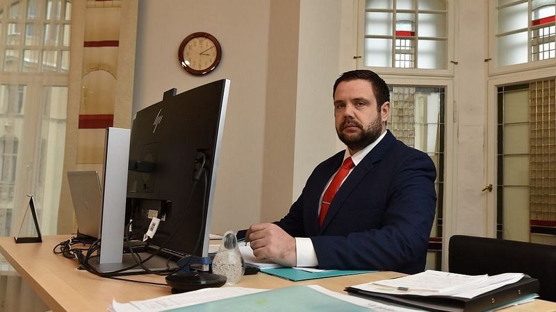 Vitenbergs: nodarbināto vakcinācija sasniegusi 76%