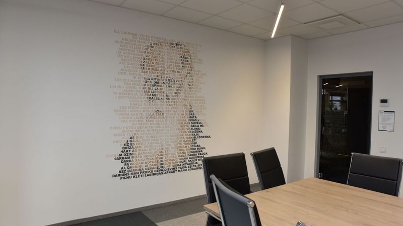 FOTO: DB viesojas DNB Bank ASA Latvijas filiāles birojā