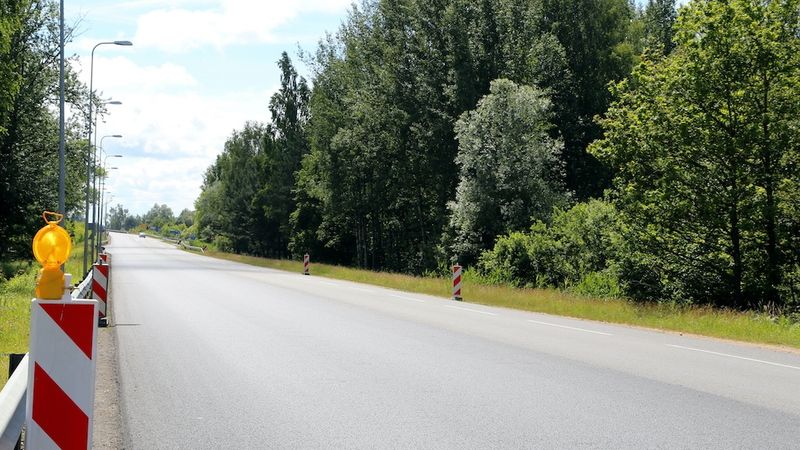 Lielākie satiksmes ierobežojumi - uz Tallinas un Jelgavas šosejām