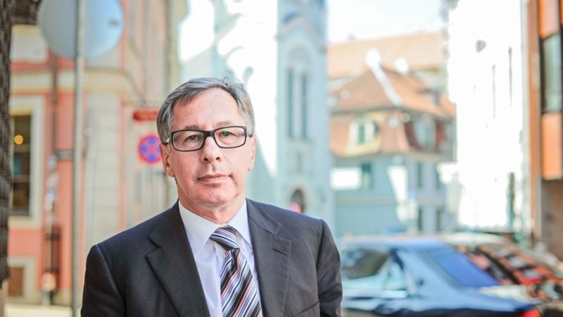 Financial Times: Avens un Fridmans pārdevuši savas Alfa Bank akcijas