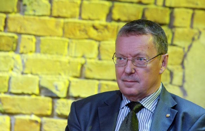 Papildināta - Latvijas Finiera padomes priekšsēdētāja amatu atstāj Juris Biķis