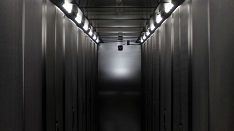 [FOTO] Ieskats paplašinātajā LVRTC datu centrā