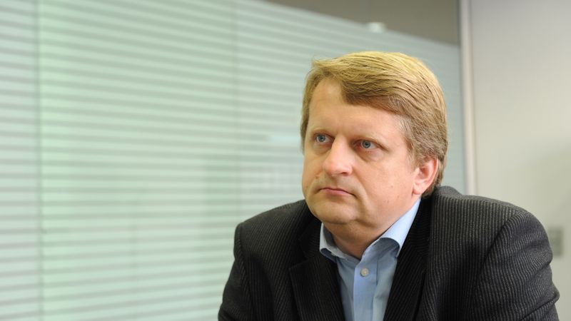 Kokins: apspriesta arī Bites iegāde