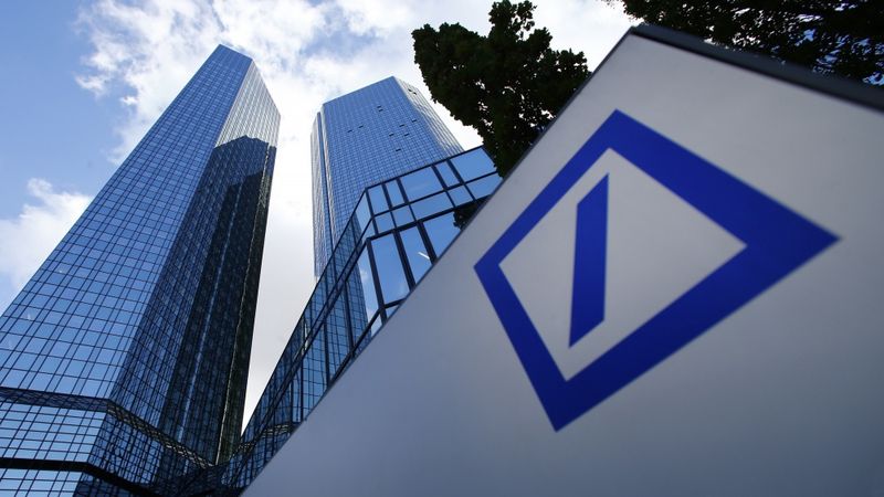 Deutsche Bank: Krievijai par darbībām Ukrainā būs jāmaksā augsta cena
