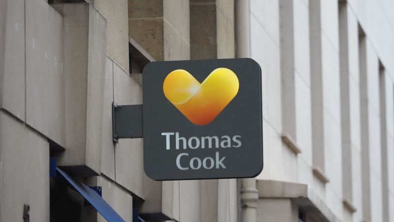 Thomas Cook darbinieks: «Es esmu pamests zem autobusa»