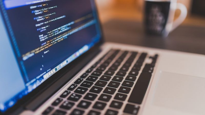 Sievietes varēs bez maksas apgūt programmēšanas pamatus
