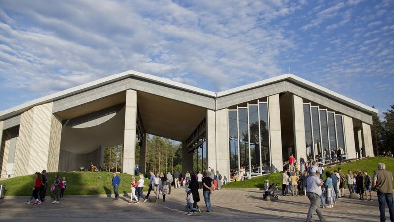FOTO: Ieguldot 2,4 miljonus eiro, īstenots Rojas iedzīvotāju sapnis
