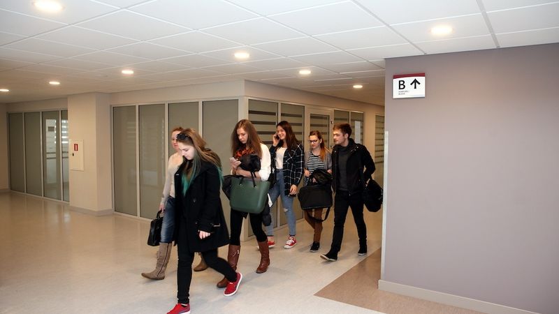 Kas šogad aizdos naudu studentiem?
