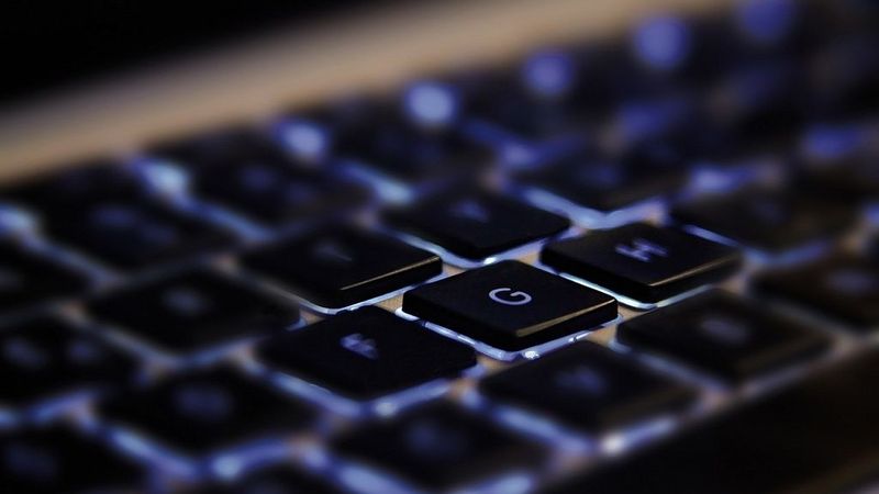 Latvijas uzņēmumos e-parakstu izmanto jau 92% vadītāju