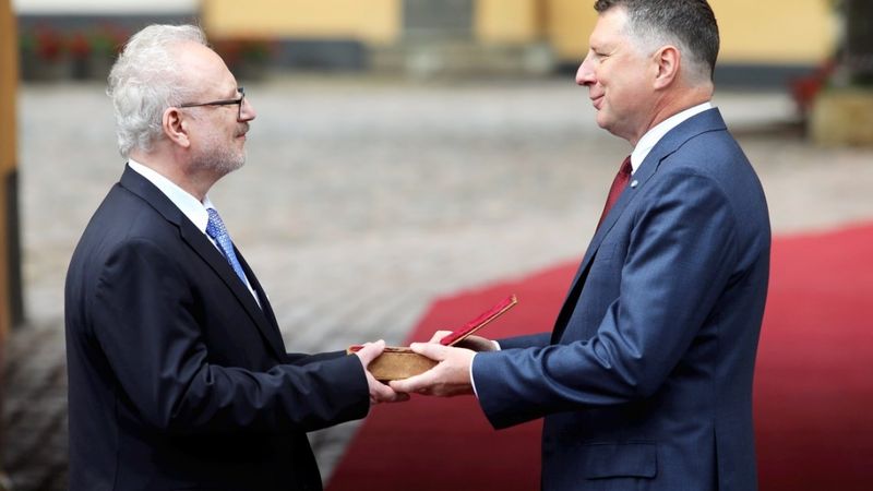 FOTO: Jaunā Latvijas prezidenta pirmā darba diena