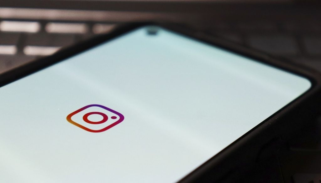 Facebook un Instagram lietotājiem ES būs lielāka kontrole pār saturu