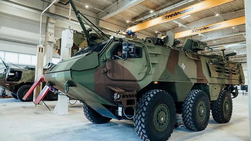NBS rīcībā nonāks pirmā Latvijā ražotā Patria 6x6 bruņumašīna
