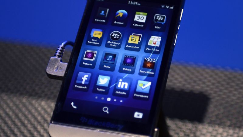 Apsver BlackBerry pārdošanu