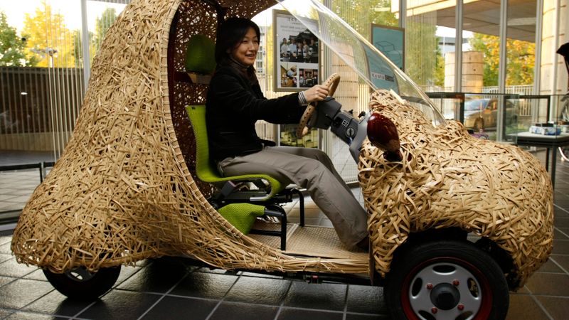 ASV elektroauto varēs uzlādēt bez maksas ar saules enerģiju