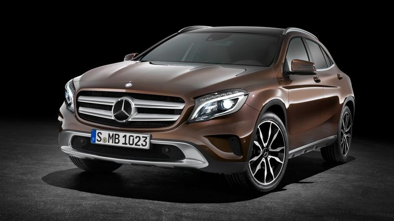 Iepazīstina ar Mercedes – Benz GLA apvidus automobili