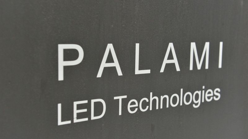FOTO: Kā top LED fasāžu produkti Salaspils uzņēmumā Palami