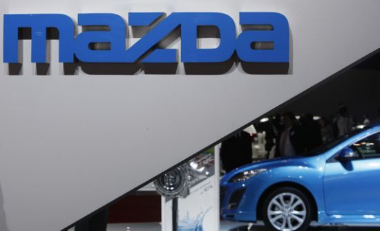 Mazda neizmantošot Toyota nedienas savā labā