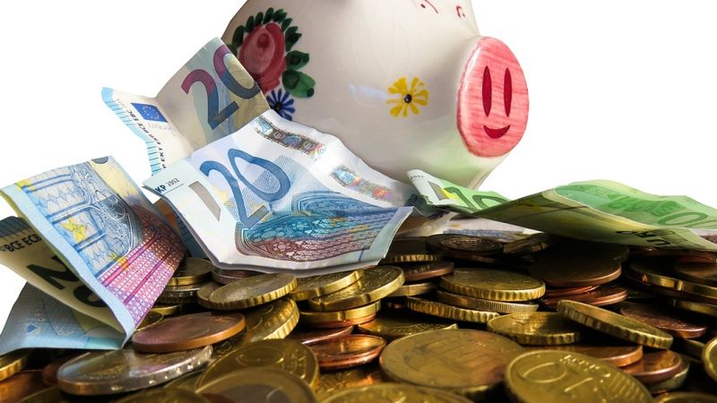 Būtiski auguši uzņēmumu noguldījumi banku kontos