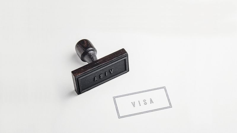 Krievija atcēlusi bezvīzu iebraukšanu diplomātisko pasu turētājiem no vairuma Eiropas valstu